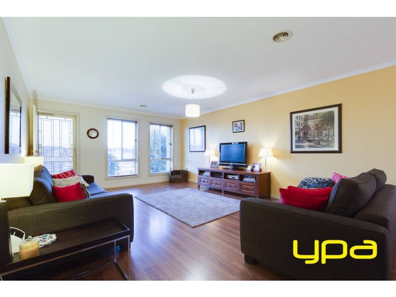 2/87 Allenby Road, Hillside VIC 3037