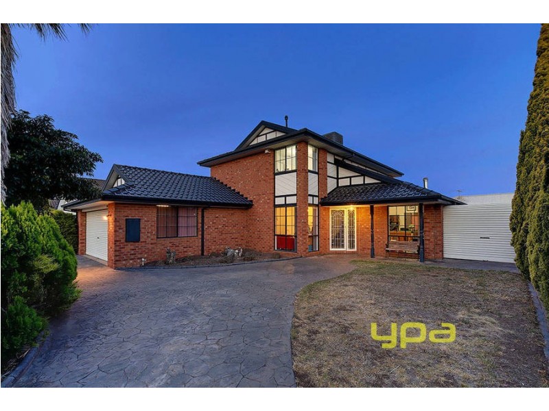105 Delbridge Drive, Sydenham VIC 3037