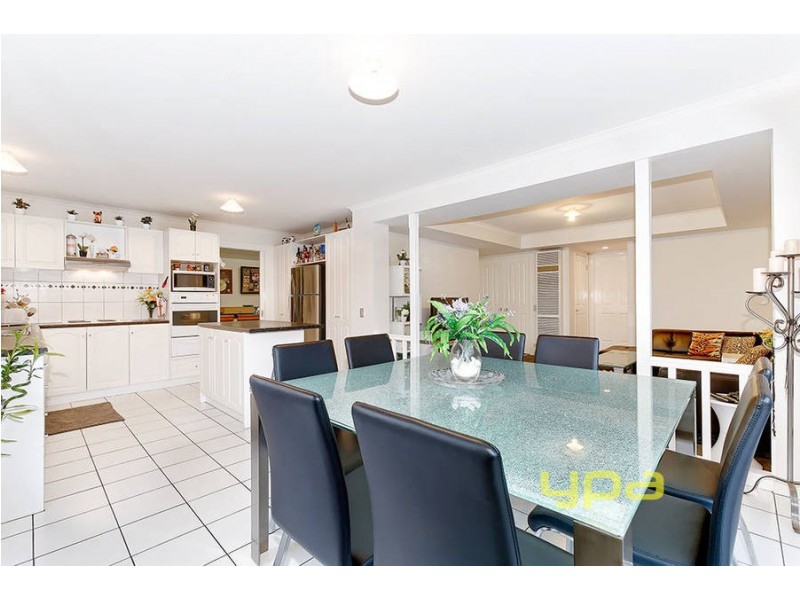 105 Delbridge Drive, Sydenham VIC 3037