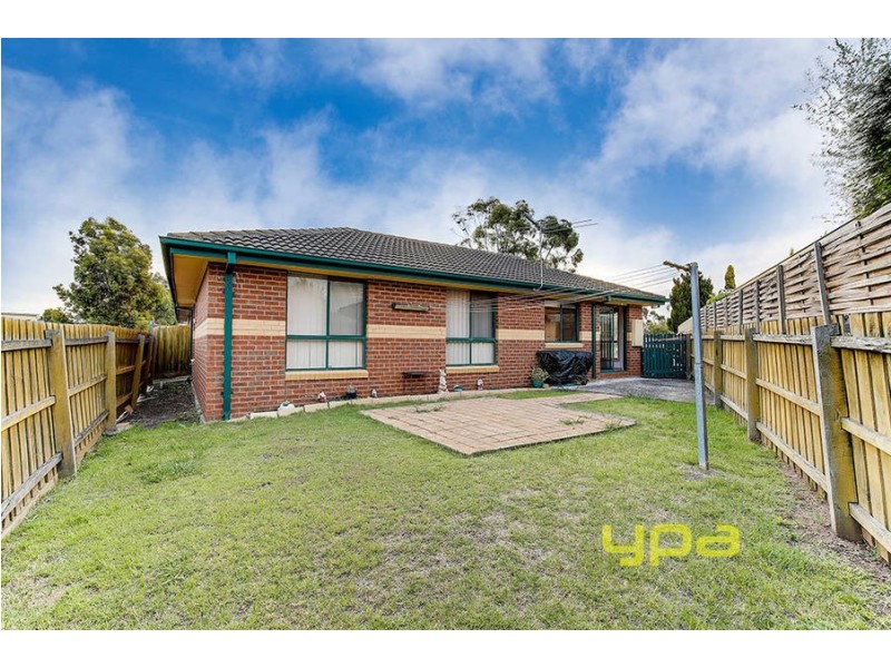 1/32 Chris Court, Hillside VIC 3037