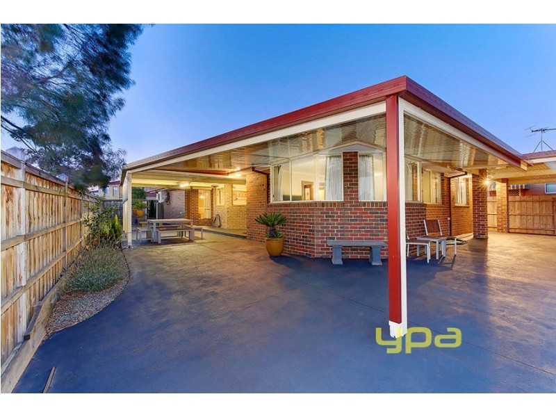 1 Toombak Walk, Sydenham VIC 3037