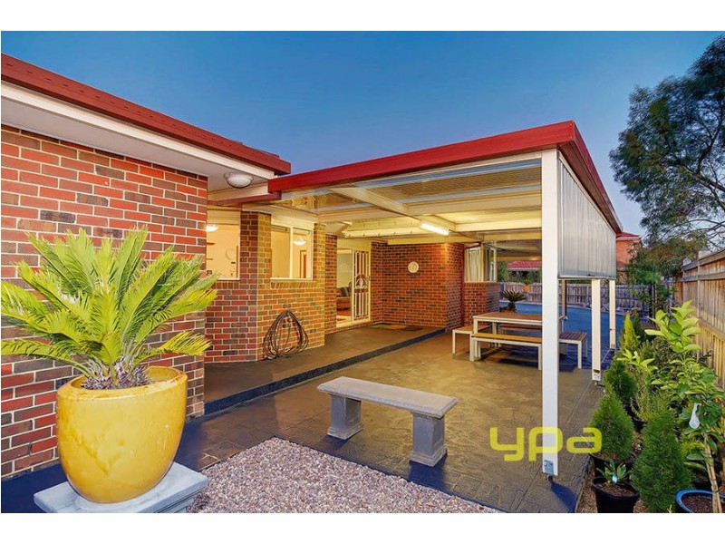 1 Toombak Walk, Sydenham VIC 3037