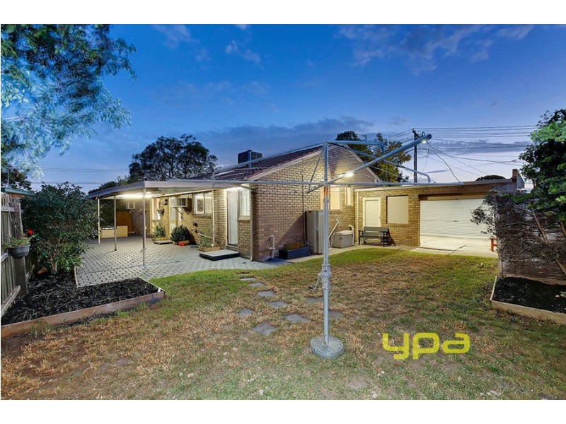 5 Leavesdon Avenue, Kealba VIC 3021