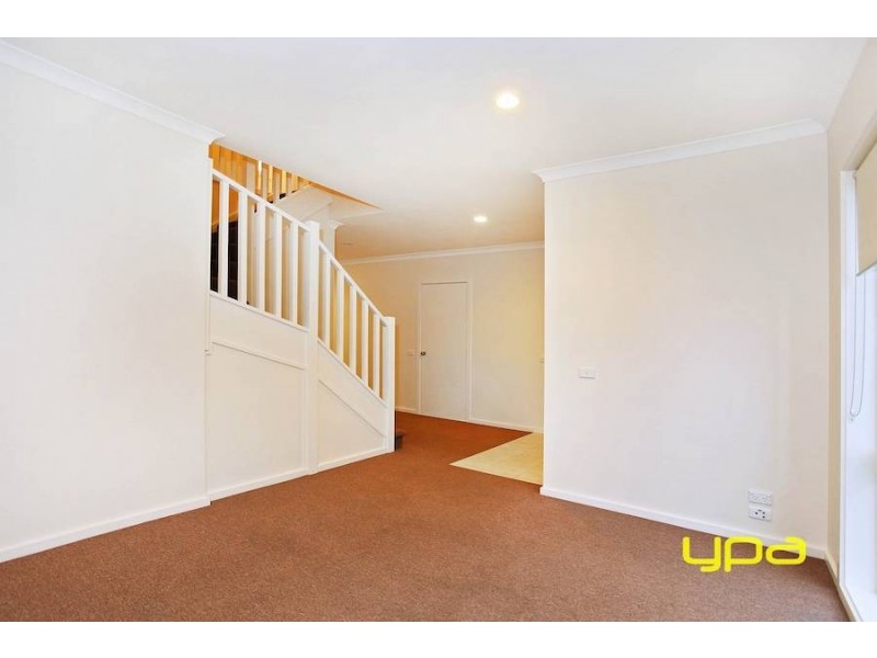 7 Kristian Drive, Hillside VIC 3037