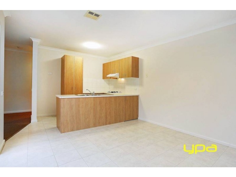 7 Kristian Drive, Hillside VIC 3037