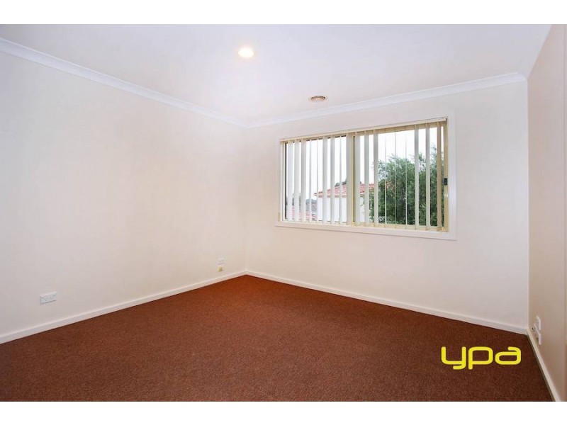 7 Kristian Drive, Hillside VIC 3037