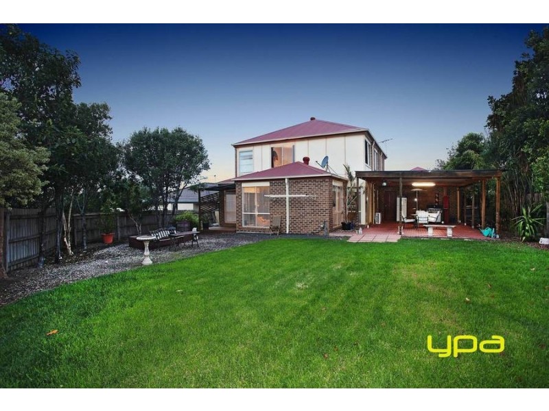 89 Glenbruar Drive, Hillside VIC 3037