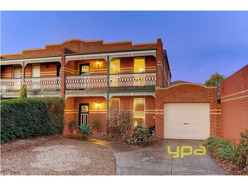 2/42 Chris Court, Hillside VIC 3037