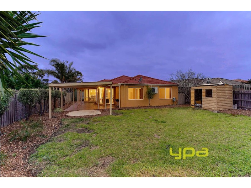 3 Torro Walk, Sydenham VIC 3037