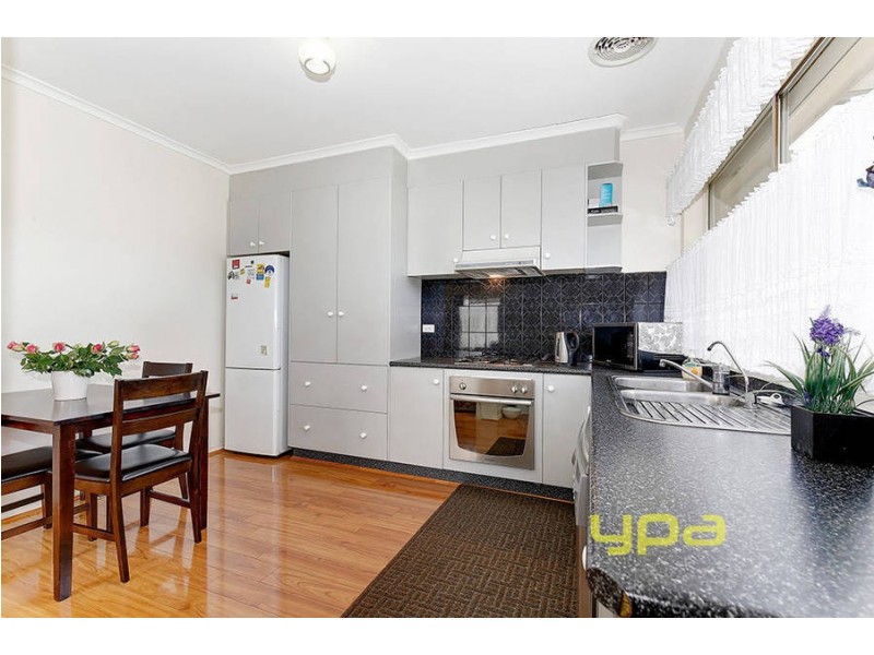 4 Butler Street, St Albans VIC 3021