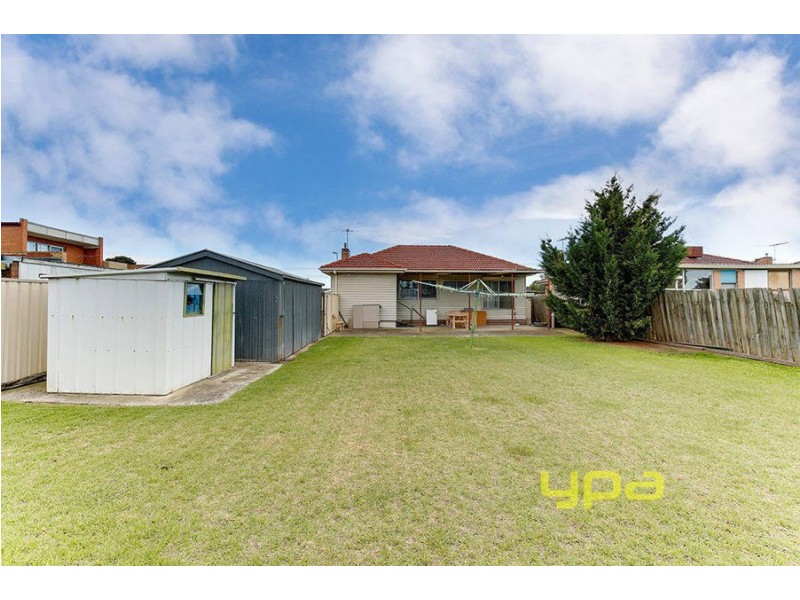 4 Butler Street, St Albans VIC 3021