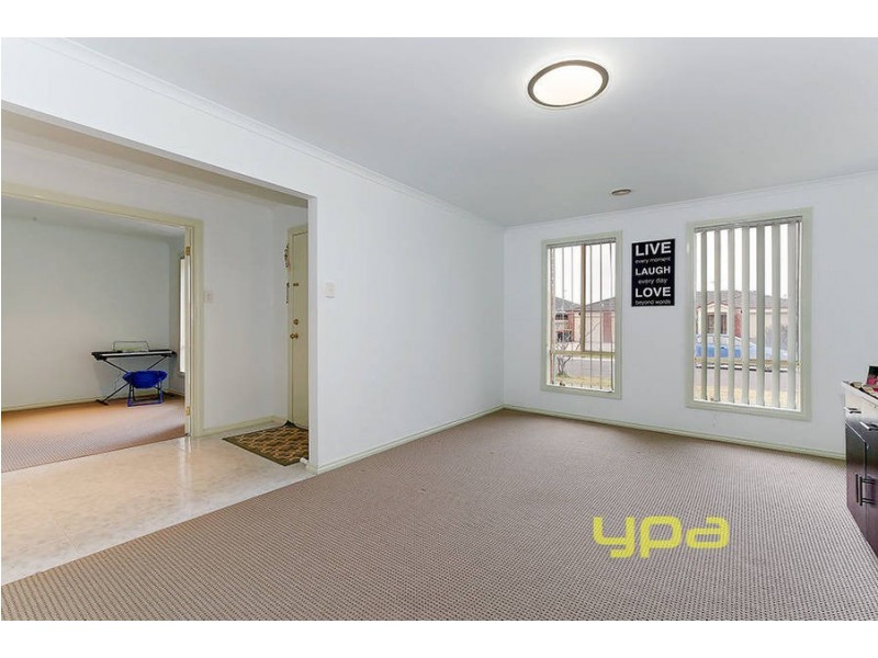 16 Marner Avenue, Hillside VIC 3037