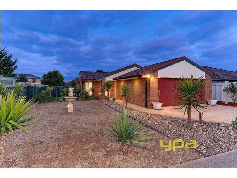 14 Colston Drive, Hillside VIC 3037