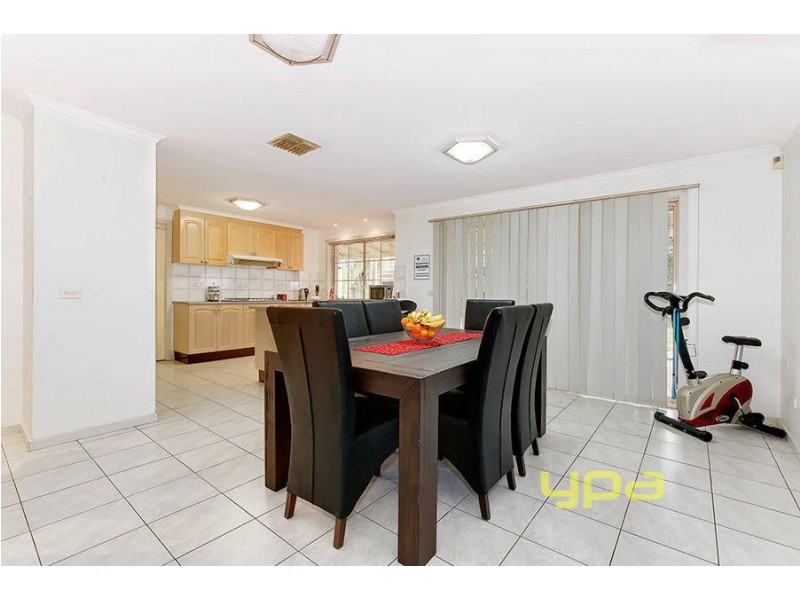 5 Marquet Court, Hillside VIC 3037