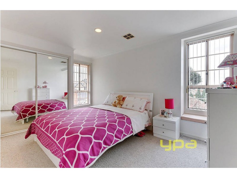 5 Marquet Court, Hillside VIC 3037