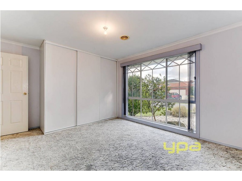 9 Cadrona Court, Hillside VIC 3037