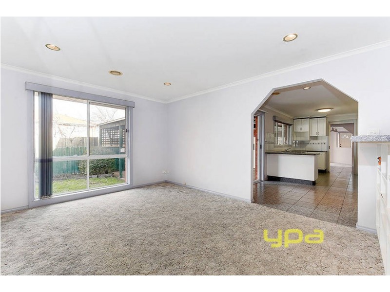 9 Cadrona Court, Hillside VIC 3037