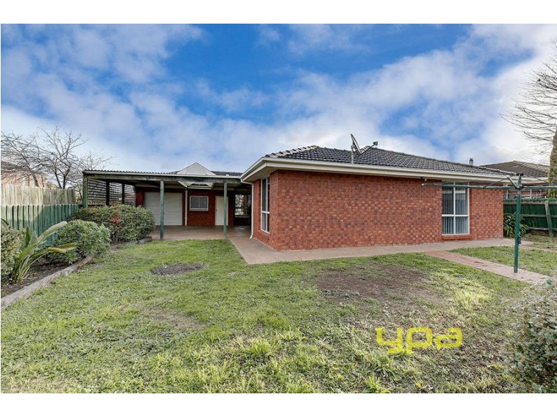 9 Cadrona Court, Hillside VIC 3037