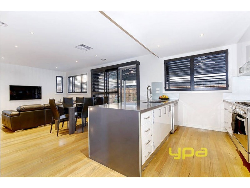 10 Beattys Road, Hillside VIC 3037