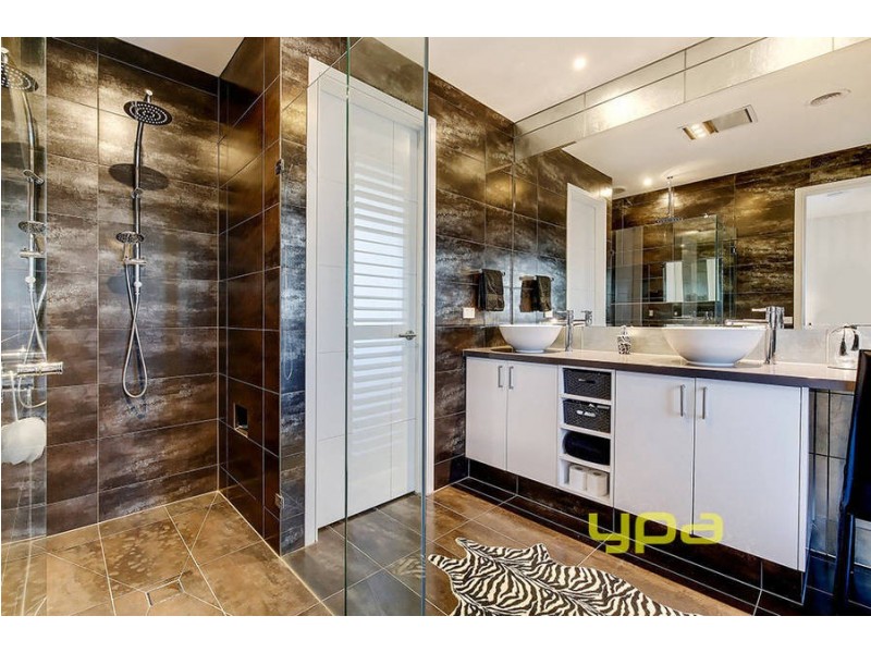 10 Beattys Road, Hillside VIC 3037