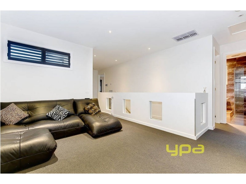 10 Beattys Road, Hillside VIC 3037