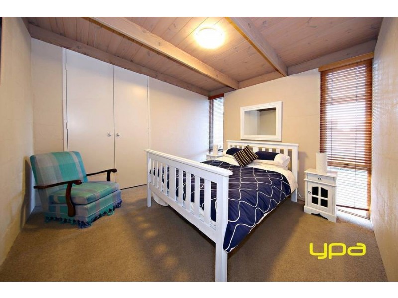 14 Banchory Avenue, Hillside VIC 3037