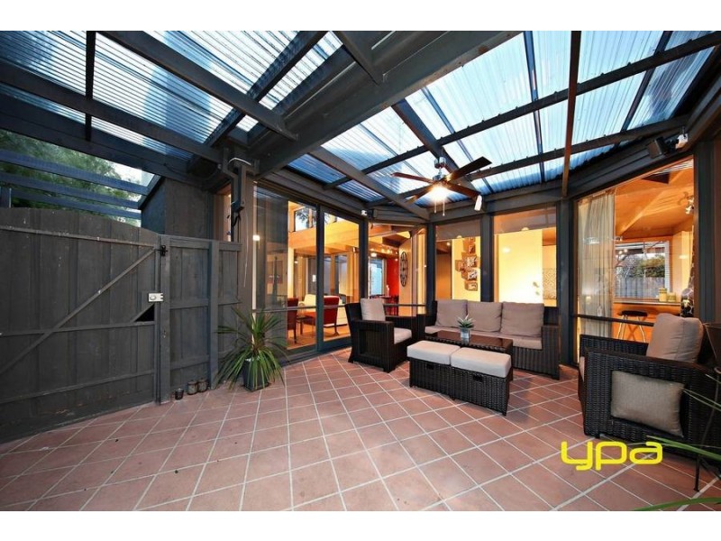 14 Banchory Avenue, Hillside VIC 3037