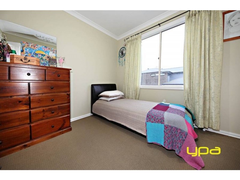 3 Cronulla Way, Taylors Hill VIC 3037