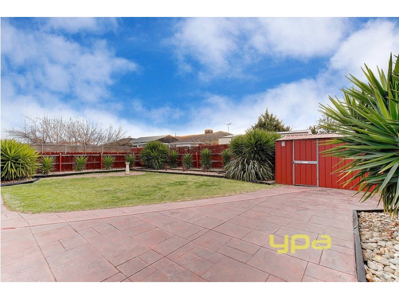15 Pimelea Way, Hillside VIC 3037