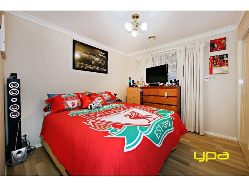 1 Shaw Court, Delahey VIC 3037