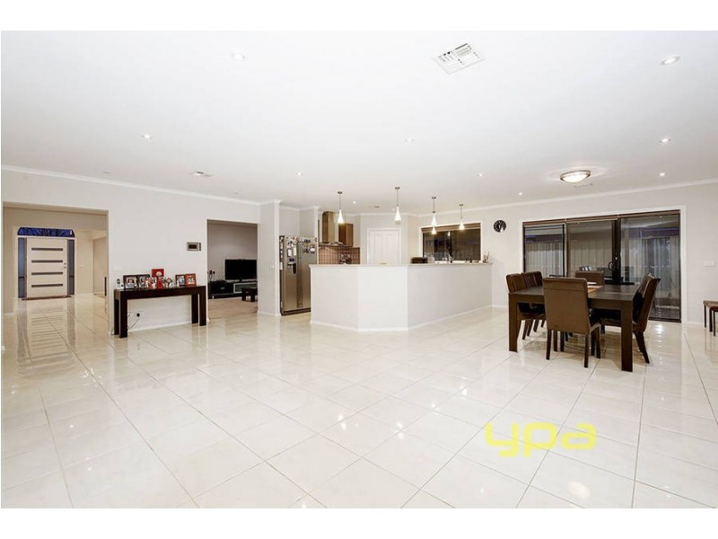 7 Windsor Court, Hillside VIC 3037