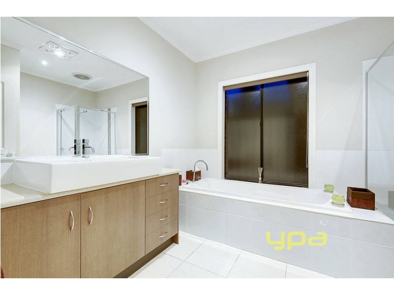 7 Windsor Court, Hillside VIC 3037