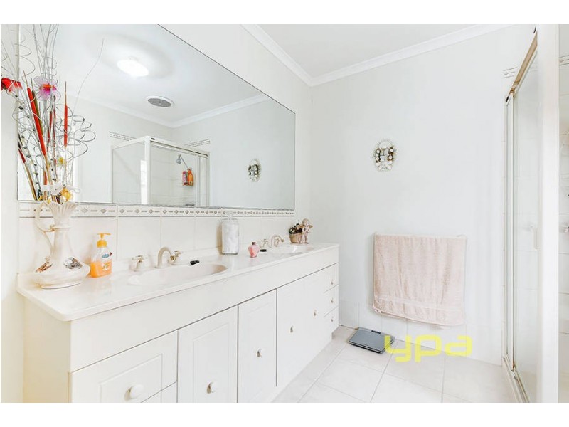 112 Allenby Road, Hillside VIC 3037