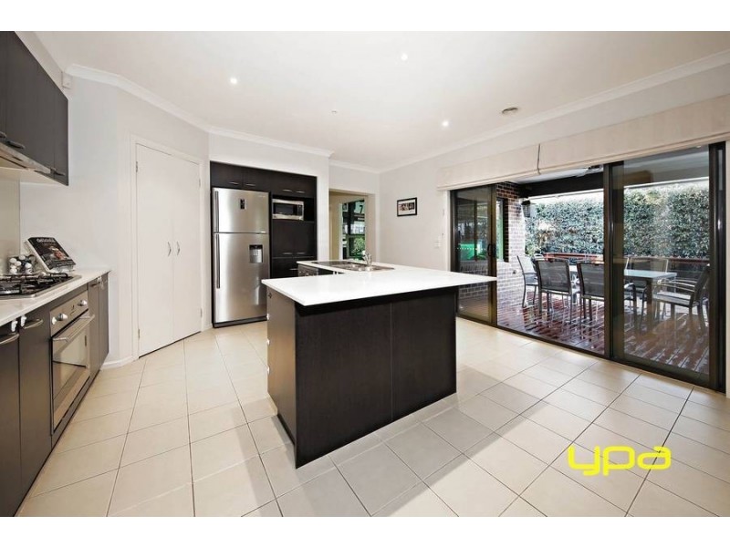 48 Domain Drive, Hillside VIC 3037