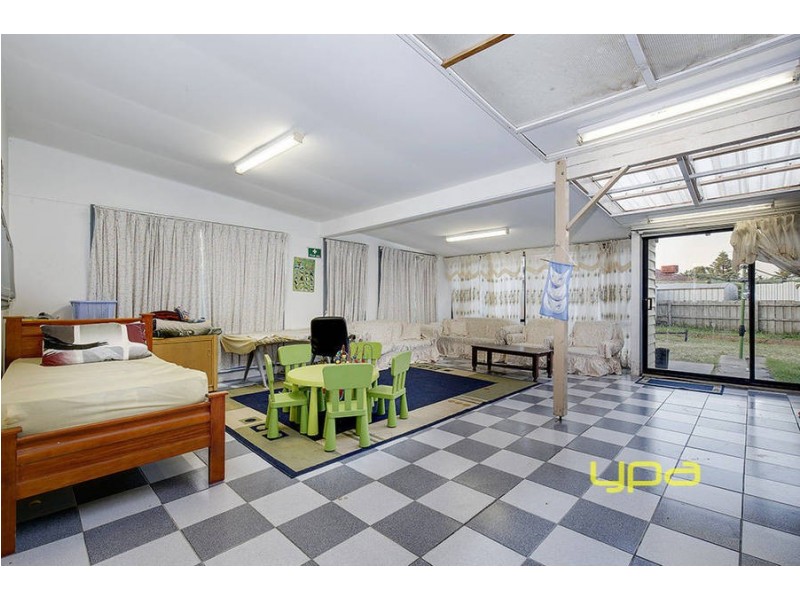 22 Coleridge Drive, Delahey VIC 3037