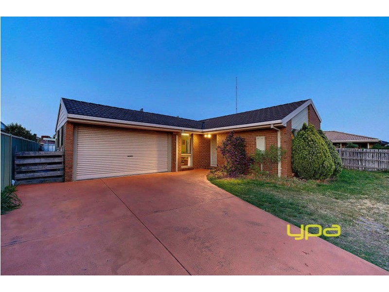 22 Coleridge Drive, Delahey VIC 3037