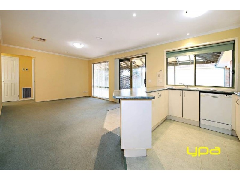 7 Silvana Way, Hillside VIC 3037