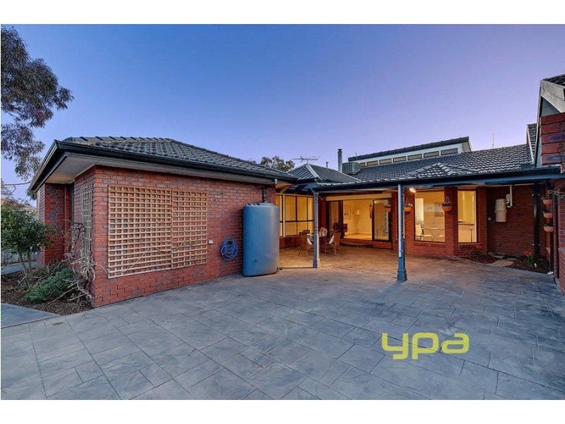13 Hyperno Court, Keilor Downs VIC 3038