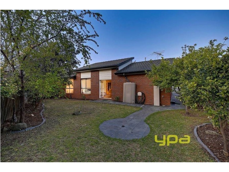 13 Hyperno Court, Keilor Downs VIC 3038