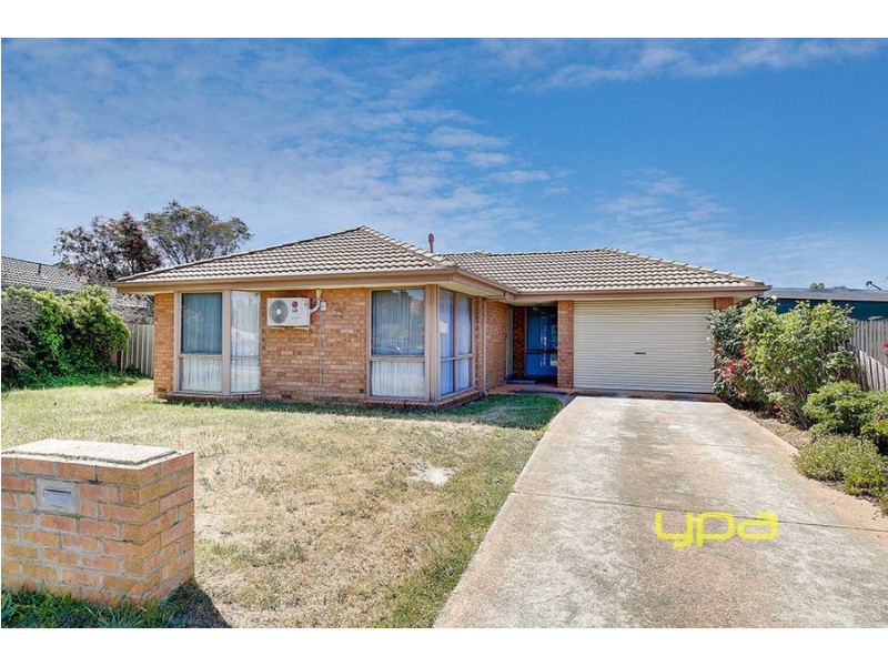 25 Nordic Avenue, Taylors Lakes VIC 3038