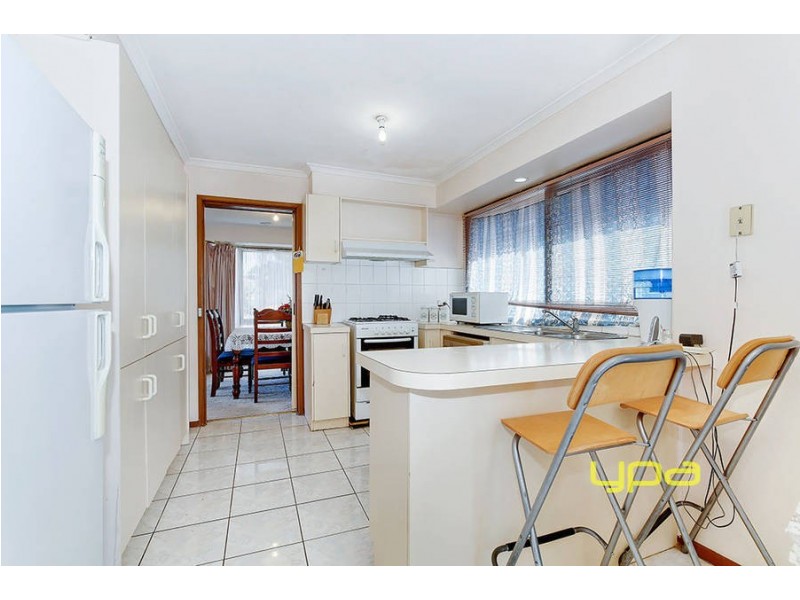 25 Nordic Avenue, Taylors Lakes VIC 3038