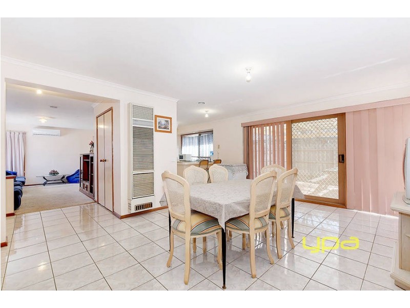 25 Nordic Avenue, Taylors Lakes VIC 3038