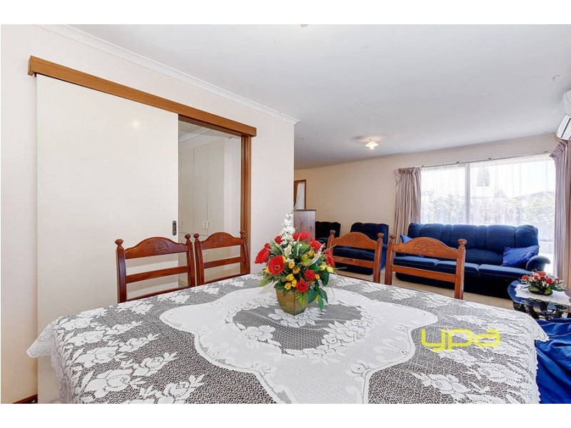 25 Nordic Avenue, Taylors Lakes VIC 3038