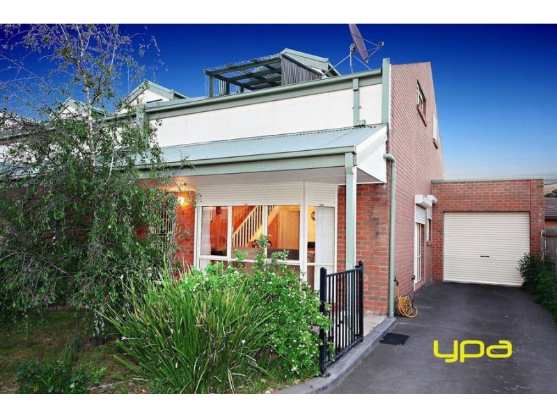 8/100 Taylors Road, Keilor Downs VIC 3038