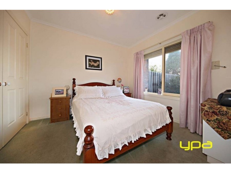 8/100 Taylors Road, Keilor Downs VIC 3038