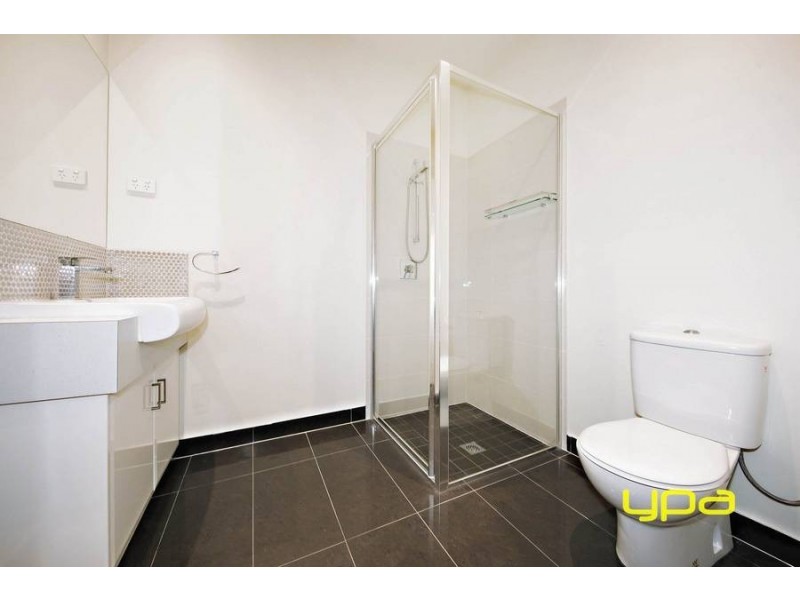 6 Coogee Drive, Taylors Hill VIC 3037