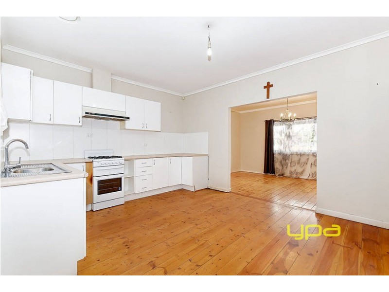 4 Vista Street, St Albans VIC 3021