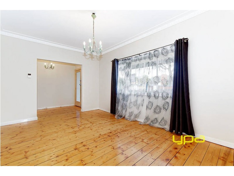 4 Vista Street, St Albans VIC 3021