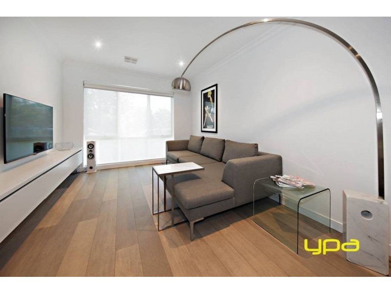 3a Wentworth Drive, Taylors Lakes VIC 3038