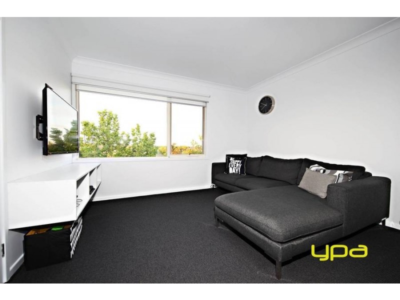 3a Wentworth Drive, Taylors Lakes VIC 3038